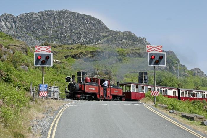 The Fairlie Double Ended Locomotive - Railway Wonders of the World