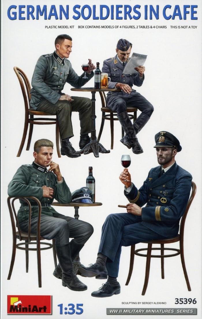 GERMAN SOLDIERS IN CAFÉ BY MINIART