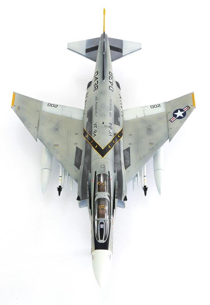 Hasegawa F-4N