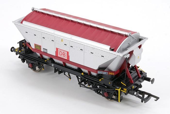The CDA wagons are the latest from the HAA family to be released by Accurascale.