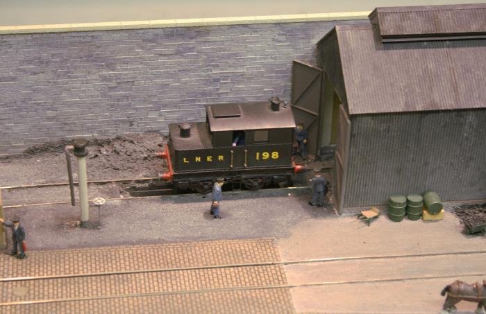 East Dock is presented by Abingdon and District MRC at the 2022 Great Electric Train Show.
