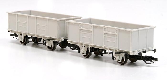 First engineering samples of Hornby's 'TT:120' 21ton mineral wagons.