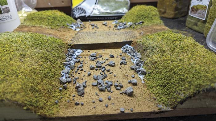 Building a river crossing scene in OO gauge