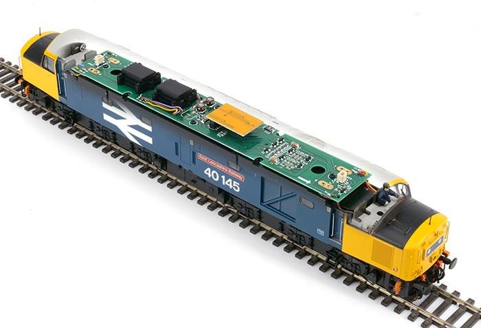 Key Publishing limited edition Bachmann Class 40 40145 for OO gauge.
