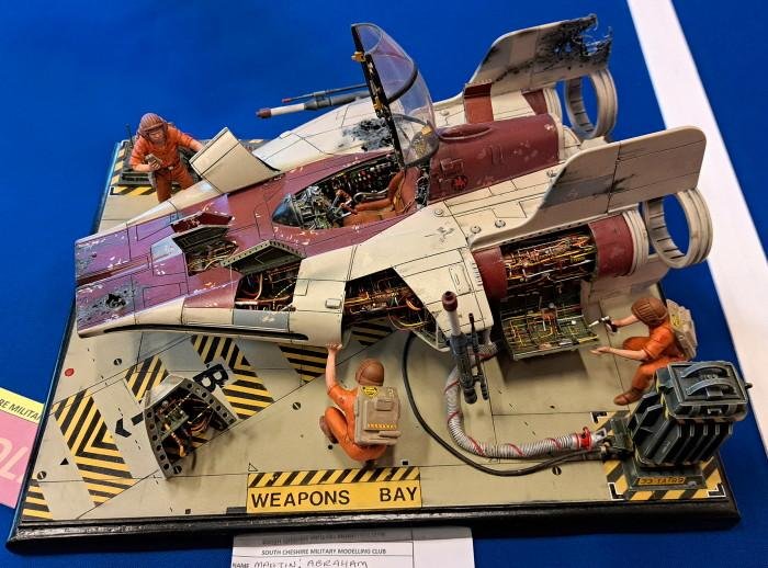 Martin Abraham’s stunning Gold-winning 1/24 Rebel A-Wing diorama began as a Kenner toy, onto which he added a mass of scratch-built detail, including opened panels.