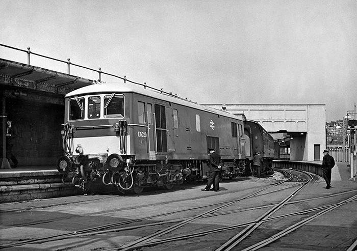 Brand new ‘JB’ E6029 has just uncoupled from a special boat train at Folkestone Harbour for the Locomotive Club of Great Britain and Railway Magazine from London Victoria on May 15 1966. Having moved off the third rail section, the locomotive is now operating from its 600hp diesel engine only.
