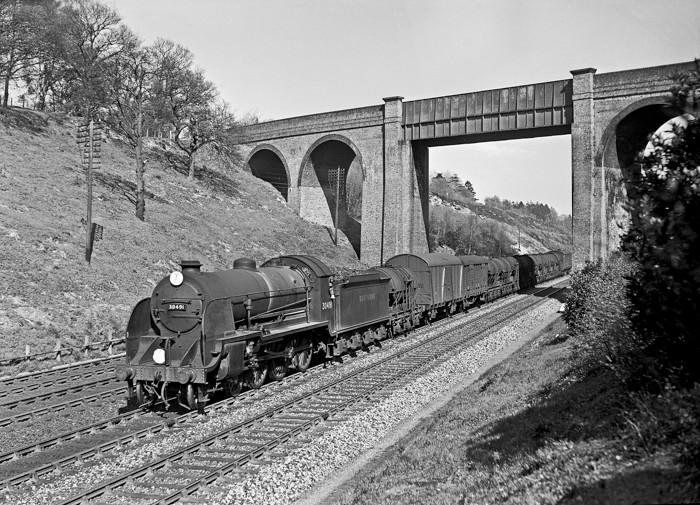 H15 4-6-0 30491 has just passes Winchfield with an empty milk train for the West Country on April 17, 1949.Photo:  E.C. Griffith/Rail Archive Stephenson