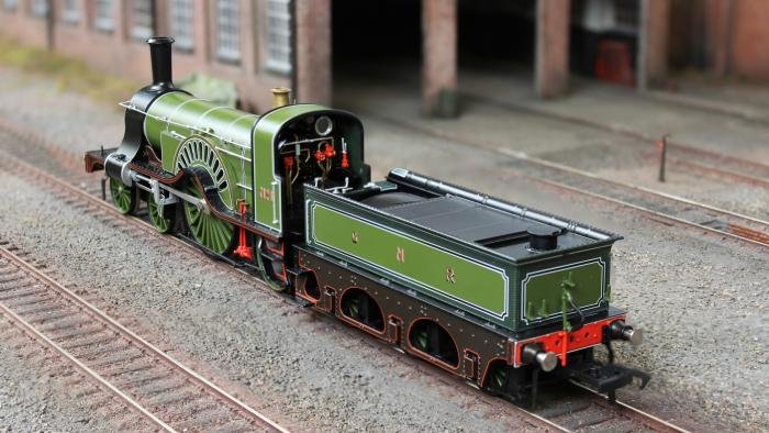 The new tender adds a further choice of appearance to the 'OO' gauge Stirling Single.