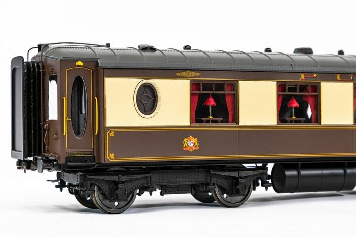 Unnumbered coaches are also being produced along with 33 pre-numbered and named coaches.