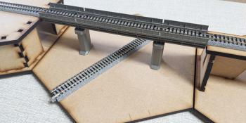 kmw_traintrax_hextrak_standard_bridge