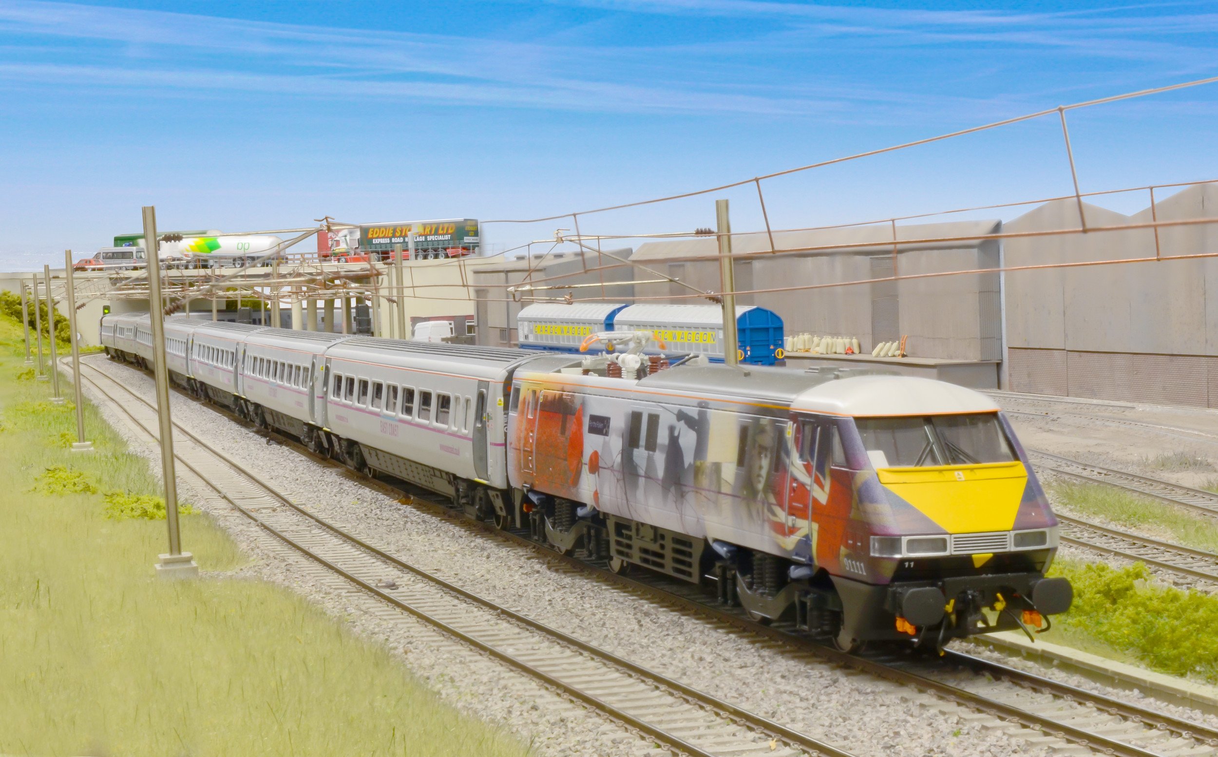 Hornby’s Magazine’s ‘OO’ gauge West Coast Cement layout is due to receive a temporary change of identity for the Spalding model railway exhibition, operating in East Coast Main Line guise.