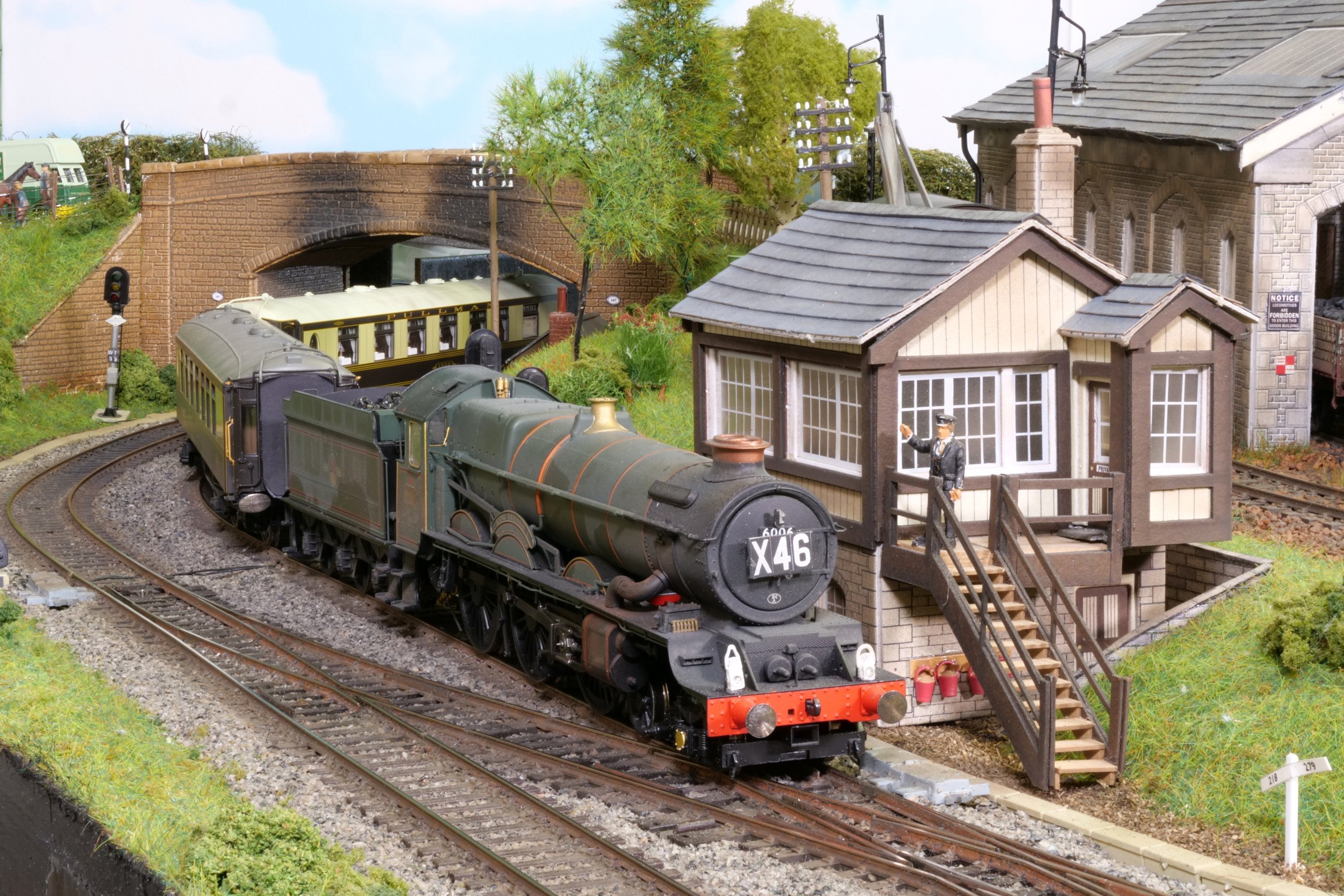 Martin Reynolds’ fictitious ‘OO’ gauge layout represents a secondary main line in Somerset and reflects operations in the late 1950s/early 1960s.