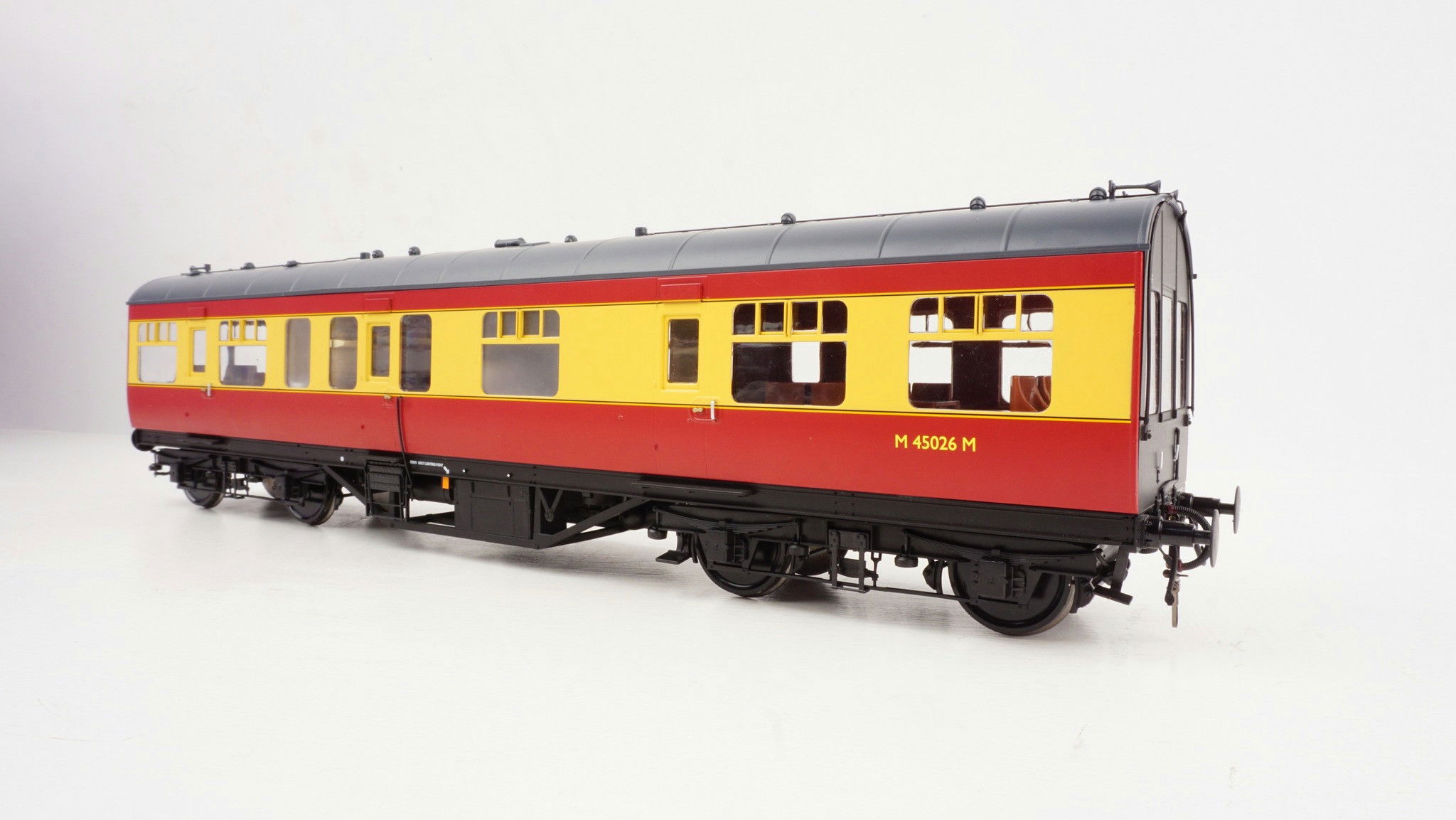 Decorated samples of the LMS inspection saloon have arrived.